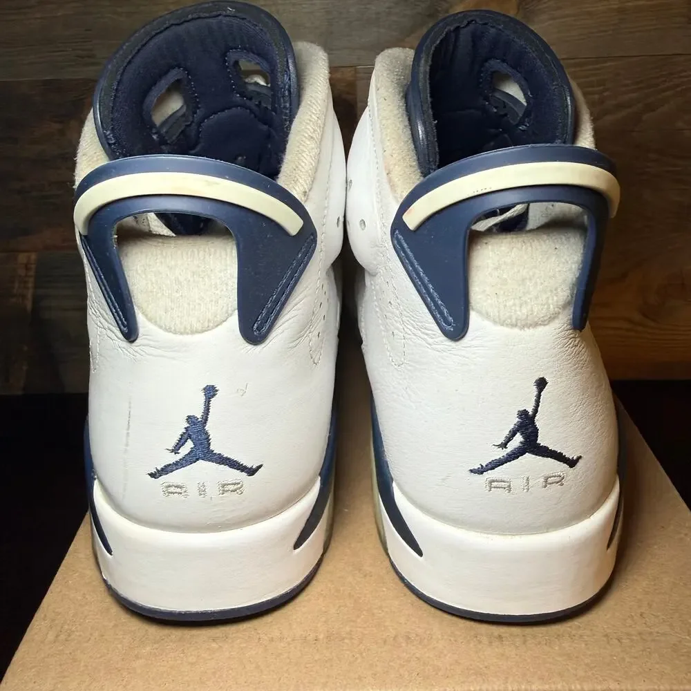 Men's Nike Air Jordan 6 Retro Midnight Navy Sneakers